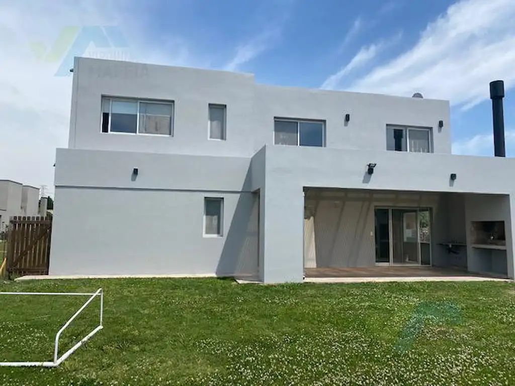 Venta Casa en Altos de Campo grande