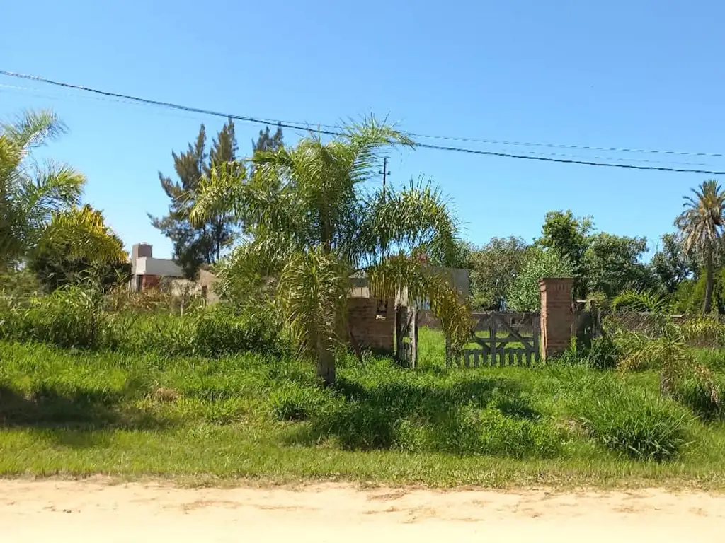 TERRENO EN JARDINES DE LA COSTA