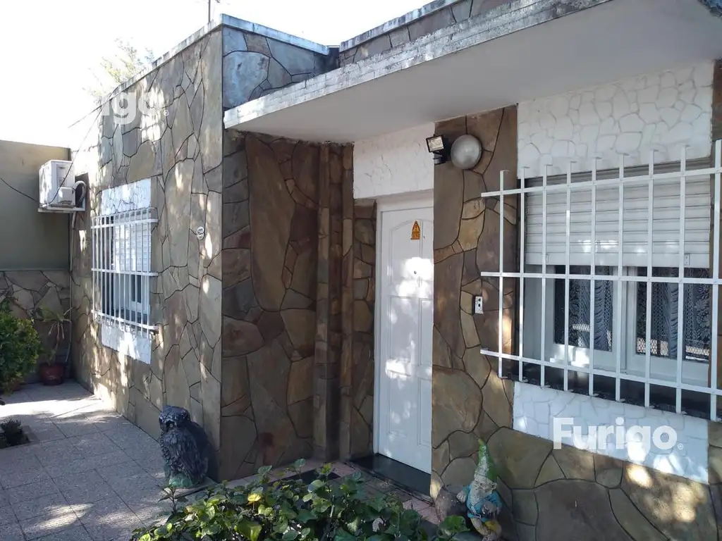 Casa en Perez - ACEPTA PERMUTA EN ROSARIO