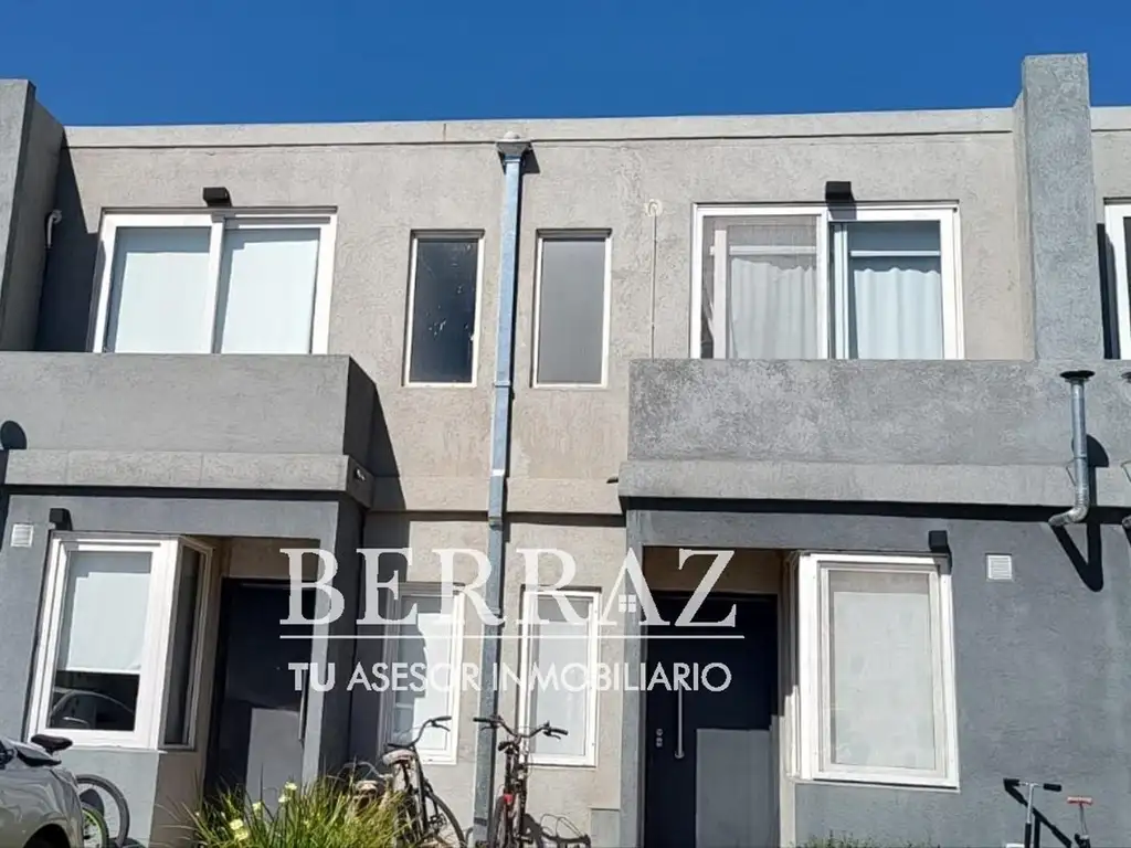 Departamento tipo Dúplex en venta 4 ambientes en Manzanares Chico