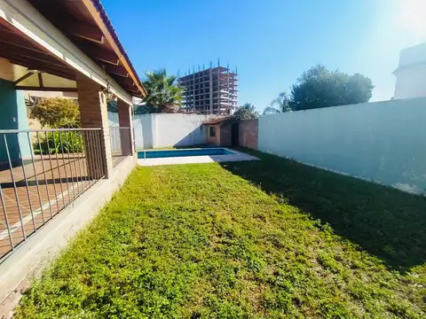 B° San Salvador, 3d, 3 baños, pileta, cochera doble