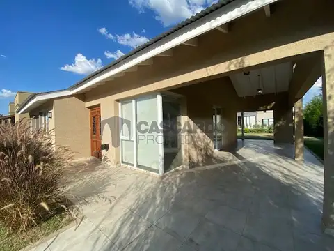 Casa en Venta con cochera