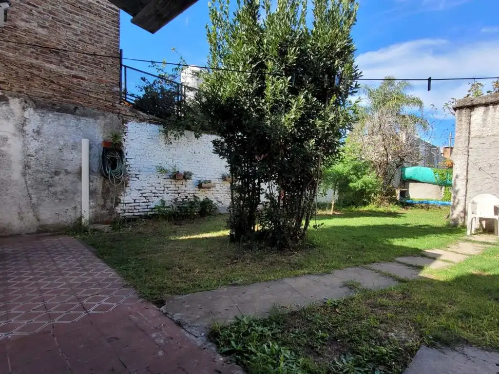 Venta Casa Villa Lynch 3  amb Fondo c/pileta