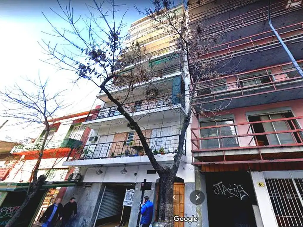 Retasado VENTA Departamento - Belgrano R 2amb con PATIO