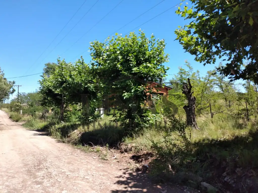 Los Reartes- Terrenos de 500m2 sobre calle Rosas