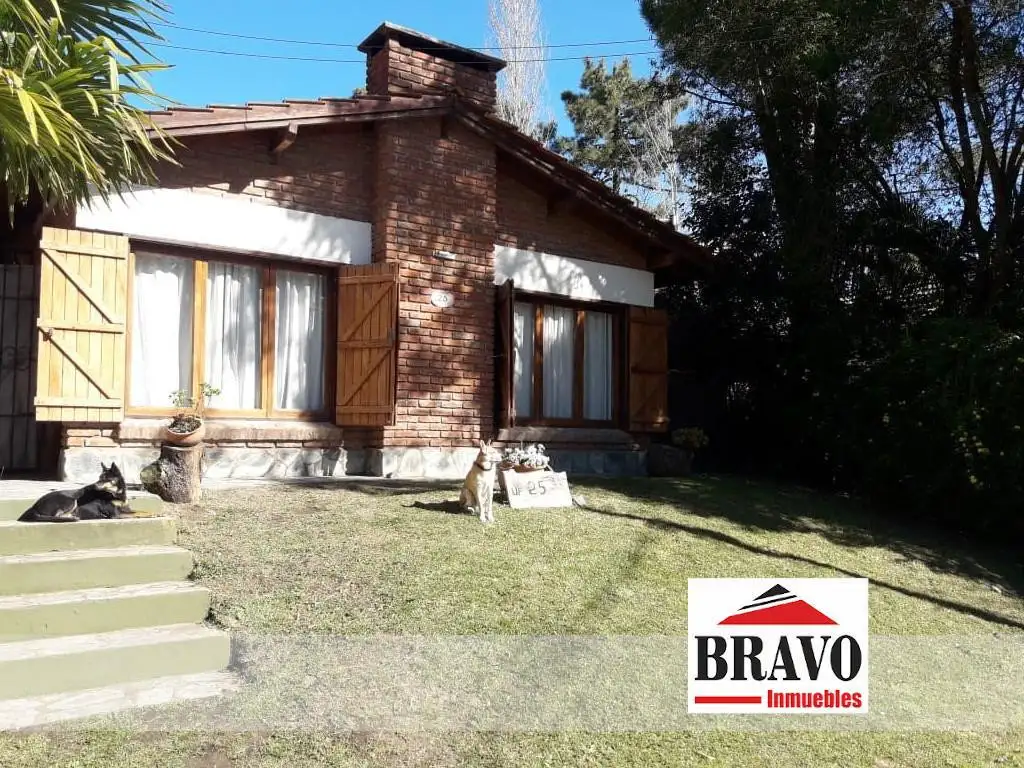 CHALET de 4 AMB. EN z/NORTE | OPORTUNIDAD DE INVERSIÓN | VILLA GESELL | Cod.0734