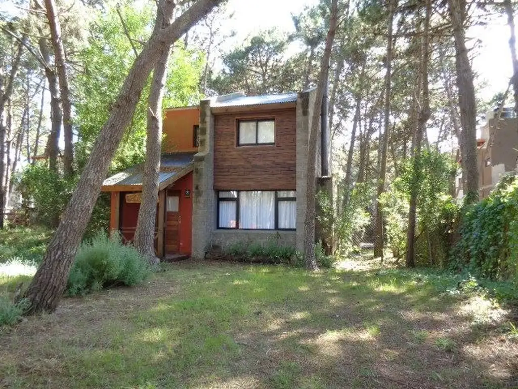 "LOS MANZOS" Casa en Mar Azul