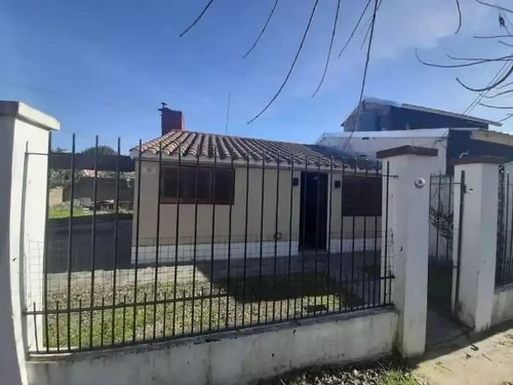 OPORTUNIDAD VENTA CASA 3 AMBIENTES MORENO