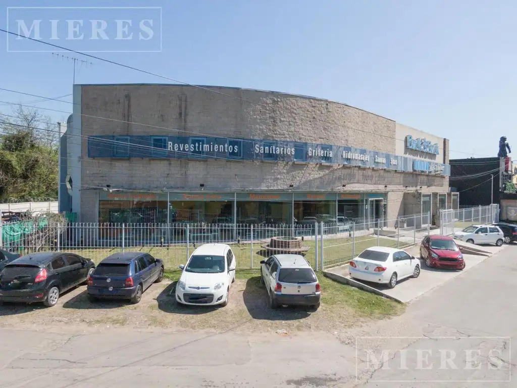 Edificio comercial en venta sobre Colectora Panamericana Ramal Pilar