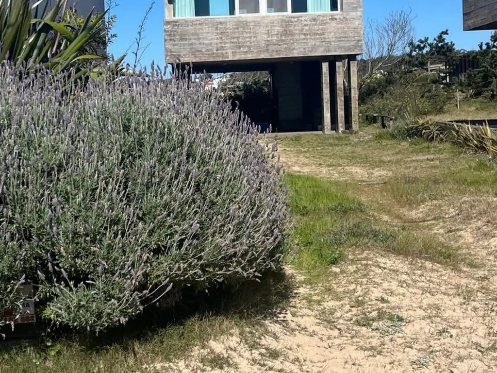 Casa - Venta - Uruguay, Punta Rubia - Garzon 2800