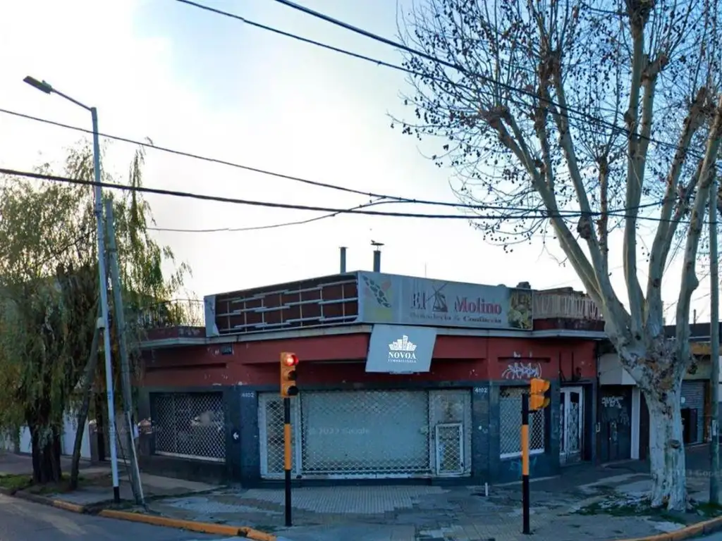 LOCAL A REFACCIONAR SOBRE AV. MITRE AL 4000