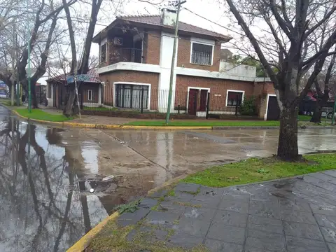 EXCELENTE PROPIEDAD EN PADUA NORTE