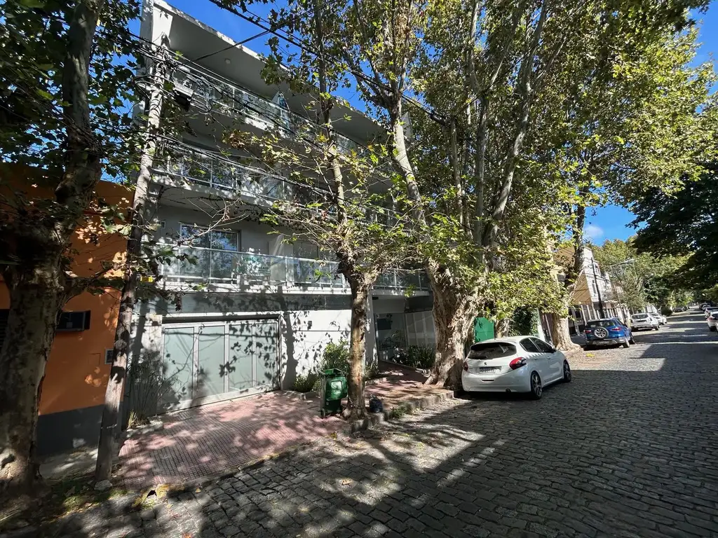 Victoria, excelente departamento en venta de 3 ambientes, c/baño y toilette, apto credito