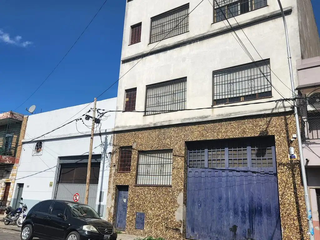 Edificio Comercial en Lanús Oeste-venta