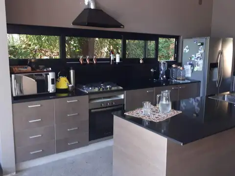 Casa en Venta con cochera