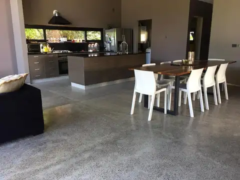Casa en Venta en Altos Del Sol - 3 dormitorios