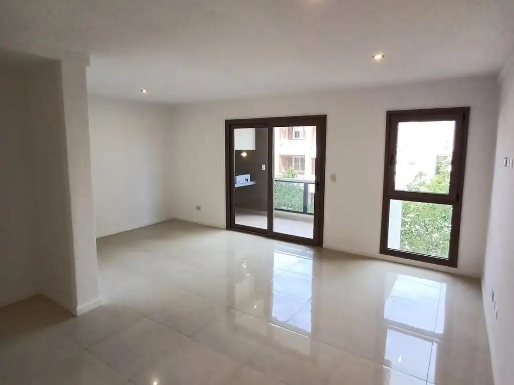 Departamento - Venta - Argentina, Mar del Plata - LA RIOJA 2400