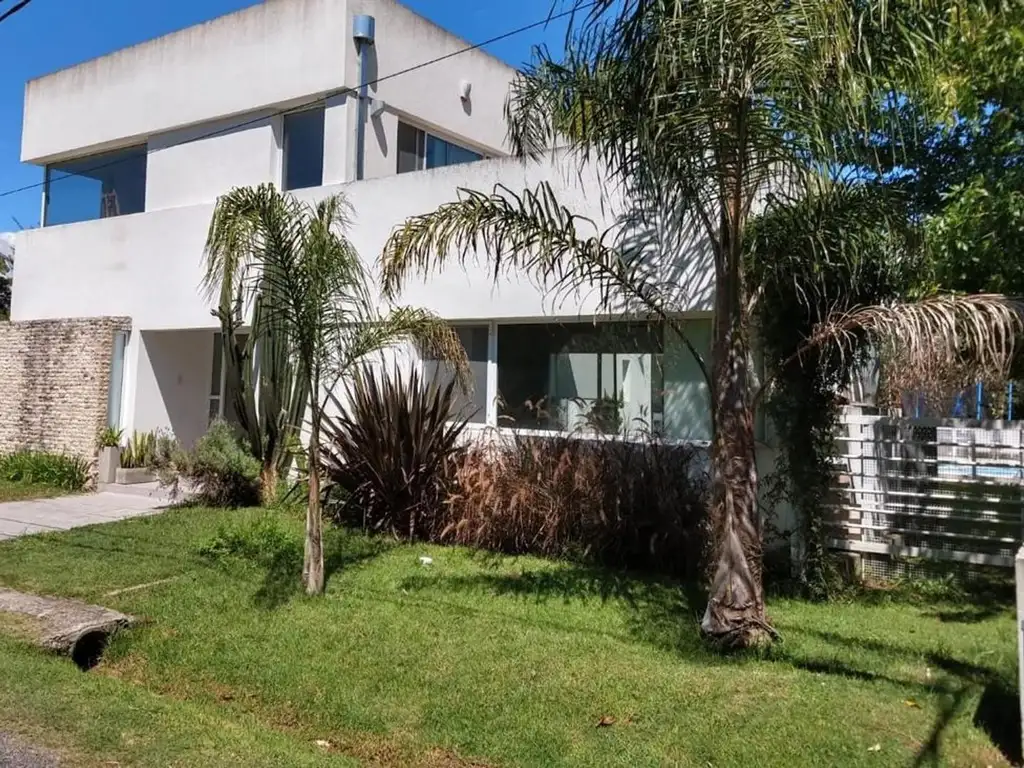 Casa en Alquiler en Estancia San Juan Gutierrez, Berazategui