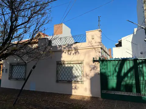 Casa en Munro-Este