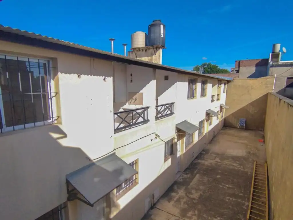 COMPLEJO DE 5 DÚPLEX - 120.000 USD  (OROÑO 5900)