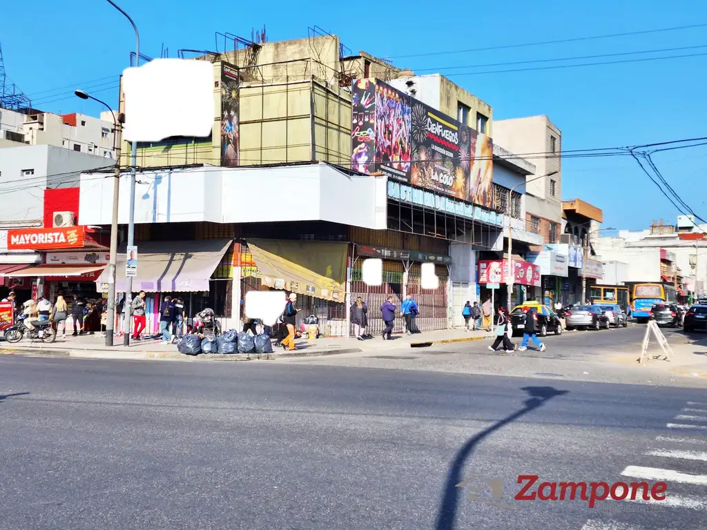 Venta Local Comercial con vivienda en Ciudadela