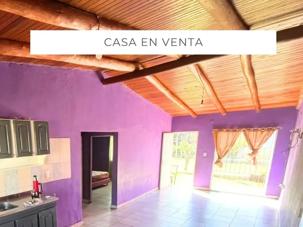 Casa en Venta. Vista al lago