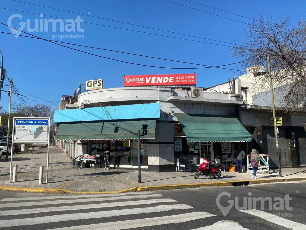 Excelente esquina de locales con potencial de edificar 12 pisos!  Lideres en Terrenos