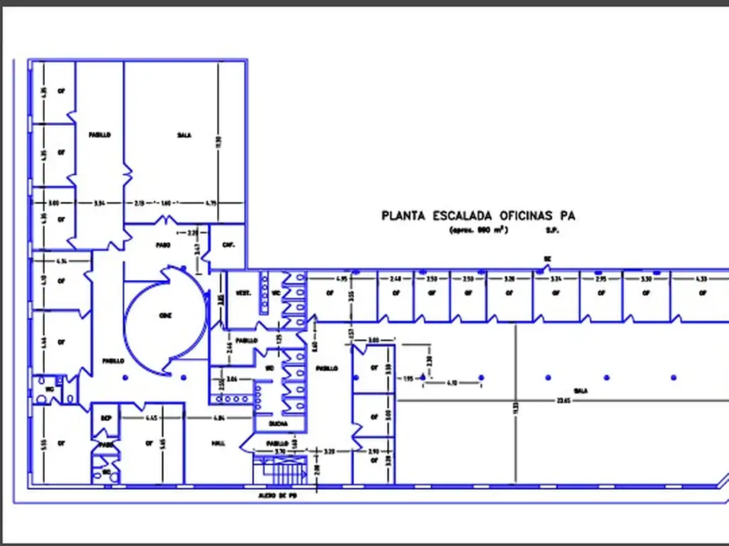 Planta en 1er Piso de 990m².