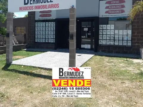 Venta en block casa de 3 amb + 2 locales comerciales sobre importante avenida de Mar del tuyu 79 ent