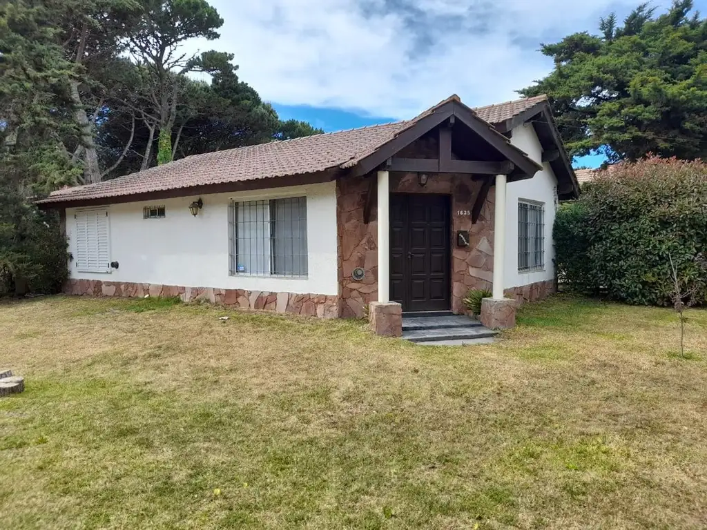 VENTA CASA VALERIA DEL MAR 3 AMBIENTES