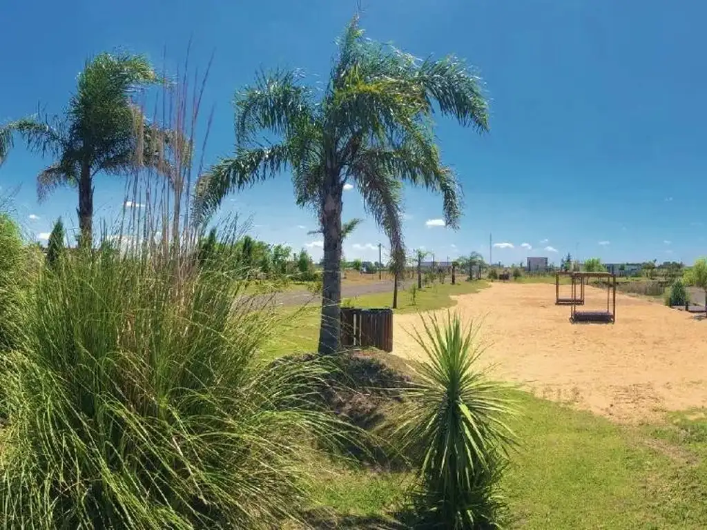 Terreno en venta - 700mts2 - Campos de La Enriqueta, La Plata