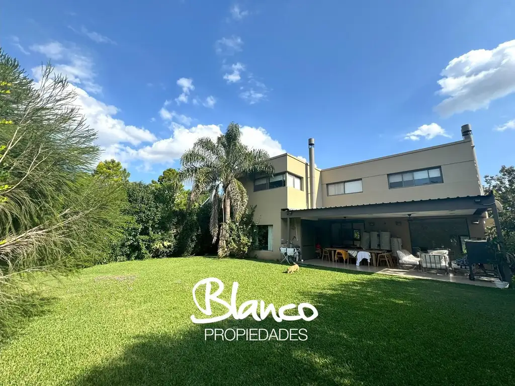 Casa  en Venta en Villa Olivos - Escobar - Venta con Renta