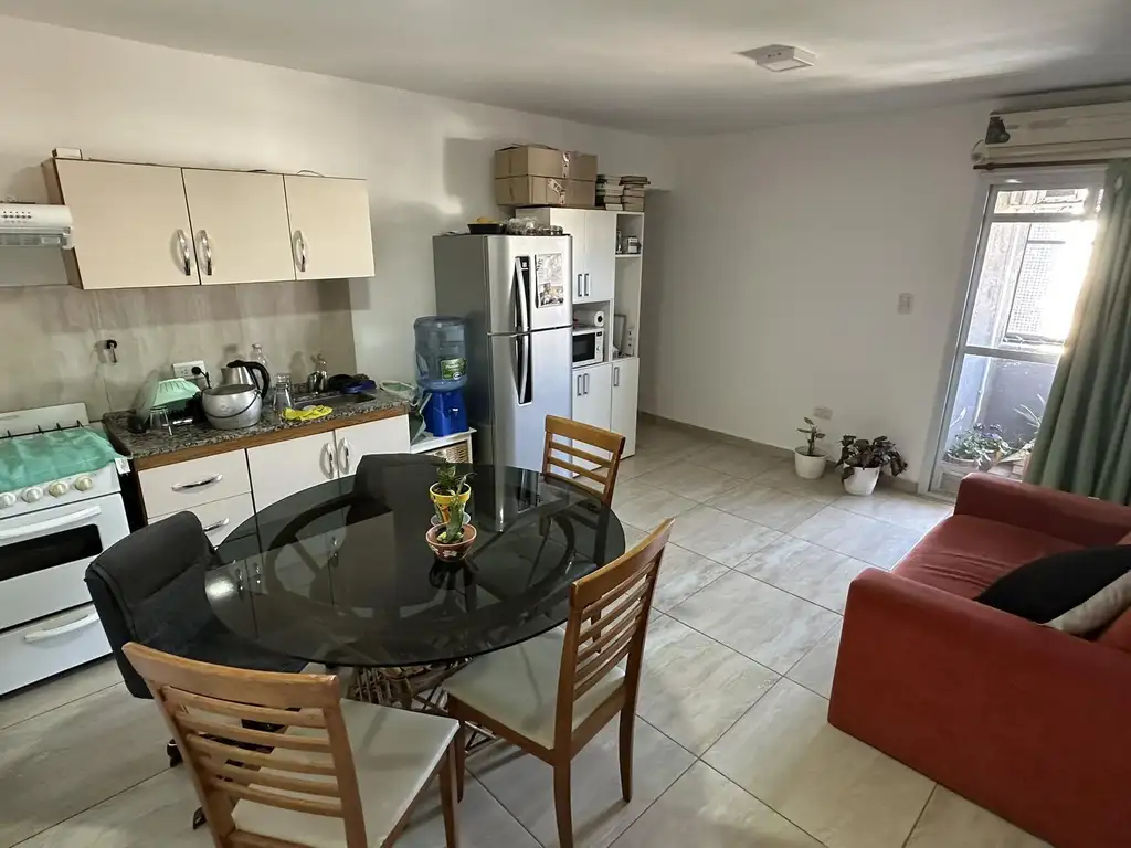 ALBERDI - DPTO EN VENTA - 2 DORM - 2 BAÑOS -  PISO ALTO - PILETA - A PASOS DEL CENTRO