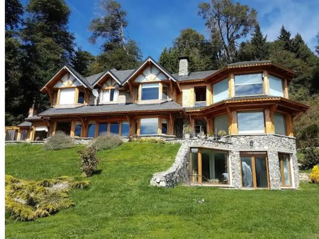 Casa en San Carlos de Bariloche Avenida Bustillo km 16,800