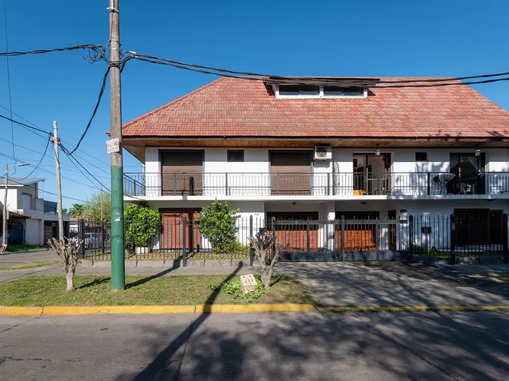 Casa Triplex  en Venta en Temperley, Lomas de Zamora, G.B.A. Zona Sur