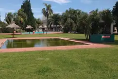 Áreas comunes piscina, club-house en Campo Grande en Matacos y Alborada S/N 0 en Pilar, Buenos Aires