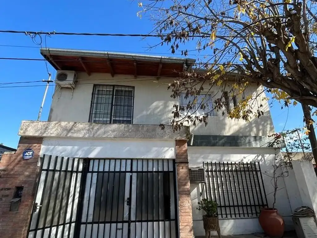 Casa amplia en Venta, Arroyo Seco