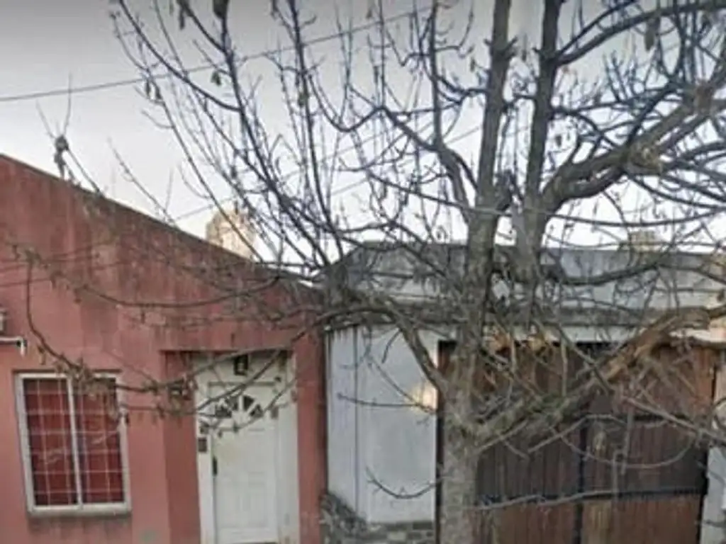 Venta casa en Moreno Centro