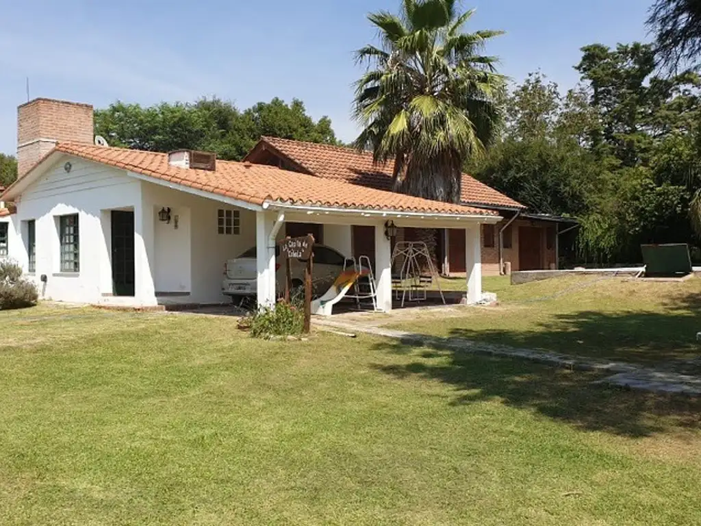 Casa en venta en V. Los Aromos a una cuadra río Anisacate