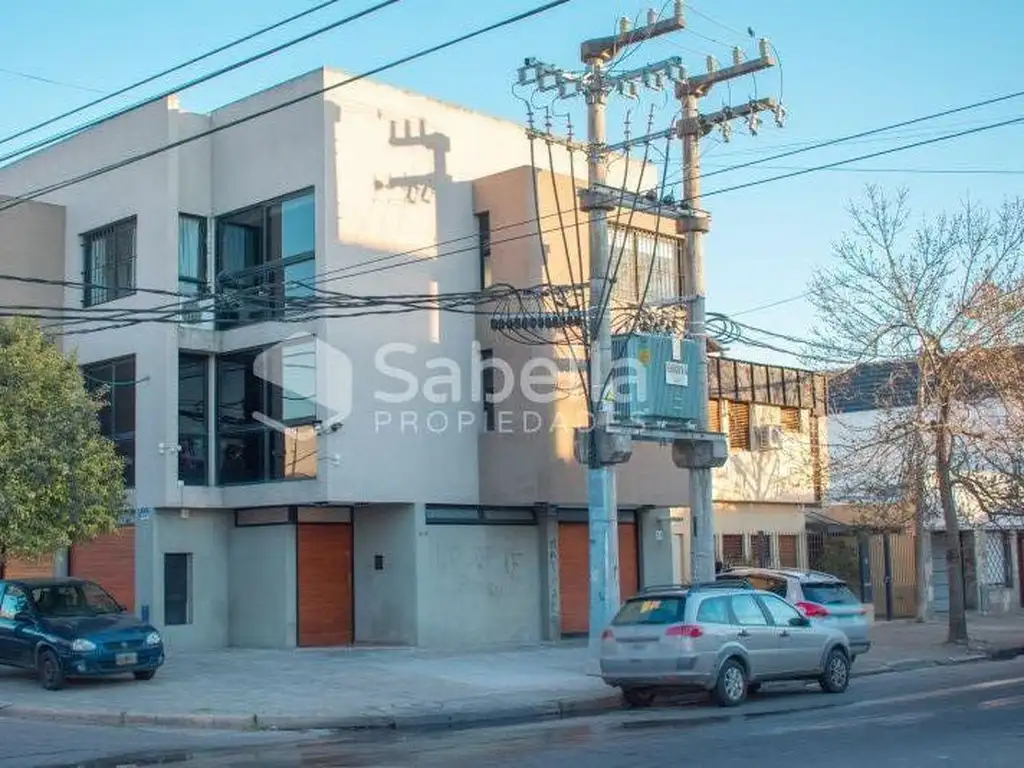 Venta de Casa 3 DORMITORIOS en La Loma, La Plata