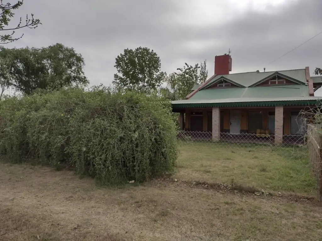 VENTA DE CASA QUINTA EN CARMEN DE ARECO