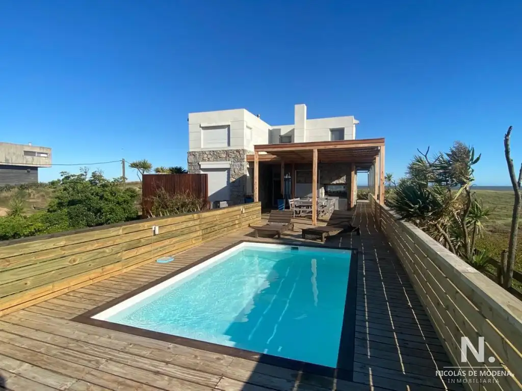 Impecable casa en Santa Monica - Jose Ignacio de 3 Dormitorios.