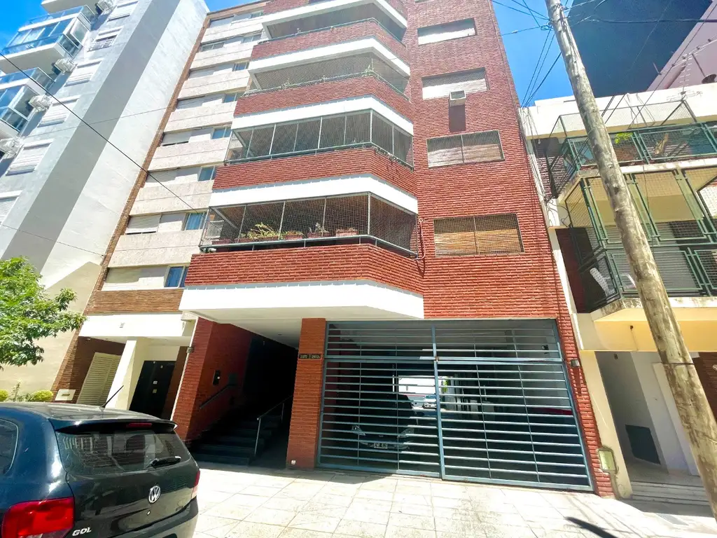 venta departamento 3 ambientes contrafrente con balcón Villa del Parque