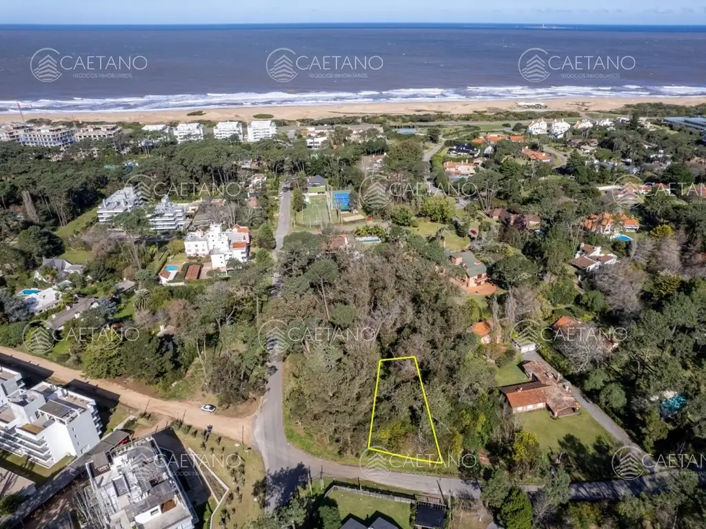 Venta de lote 621 M2 Rincón del Indio