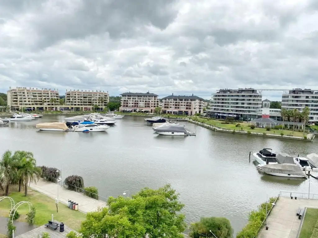 venta dos ambientes vista al rio en Miradores de la Bahia Nordelta