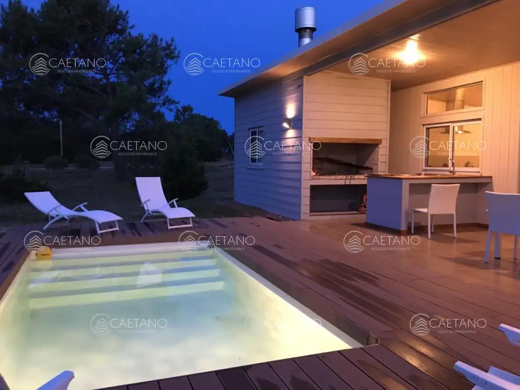 ALQUILER DE HERMOSA CASA CON PISCINA EN JOSE IGNACIO