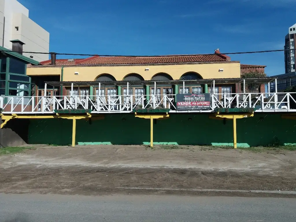 A metros del mar,Pleno Centro, Villa Gesell, Local gastronomico totalmente equipado