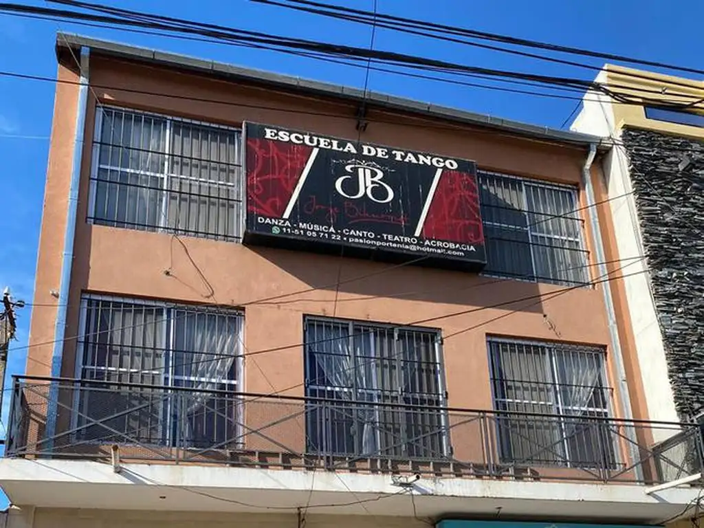 EDIFICIO COMERCIAL VENTA - SAN MIGUEL  (SALON PA - LOCAL - GARAGE - DEPTO 2 AMB PB)