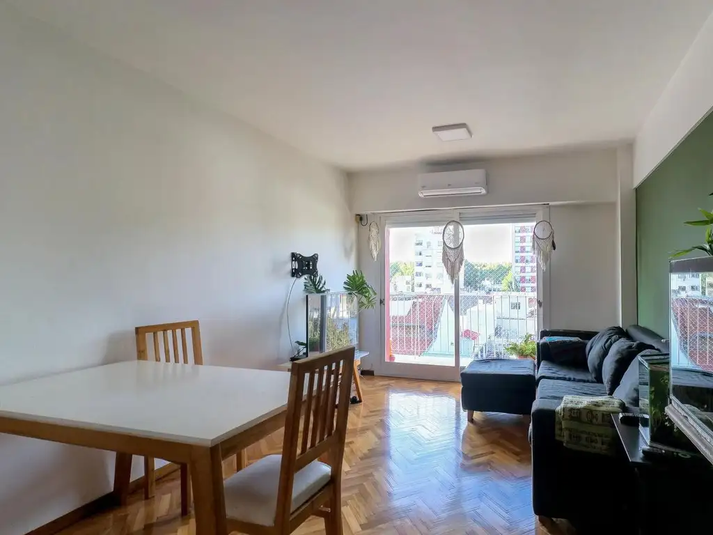 Caballito Venta 4 ambientes con BALCON al FRENTE  VISTA ABIERTA