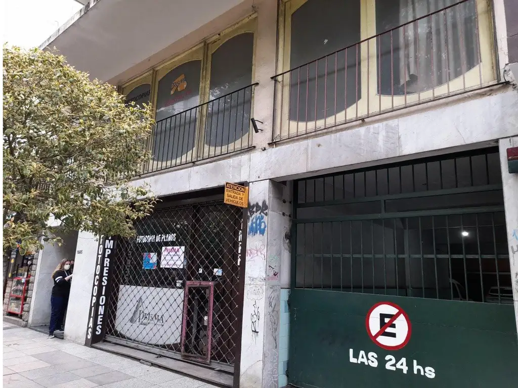 Local en venta - La Rioja 1600